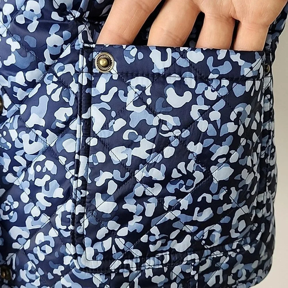 Talbots Quilted Blue Abstract Leopard Diamond Print Vest Size Large Petites - Picture 6 of 16